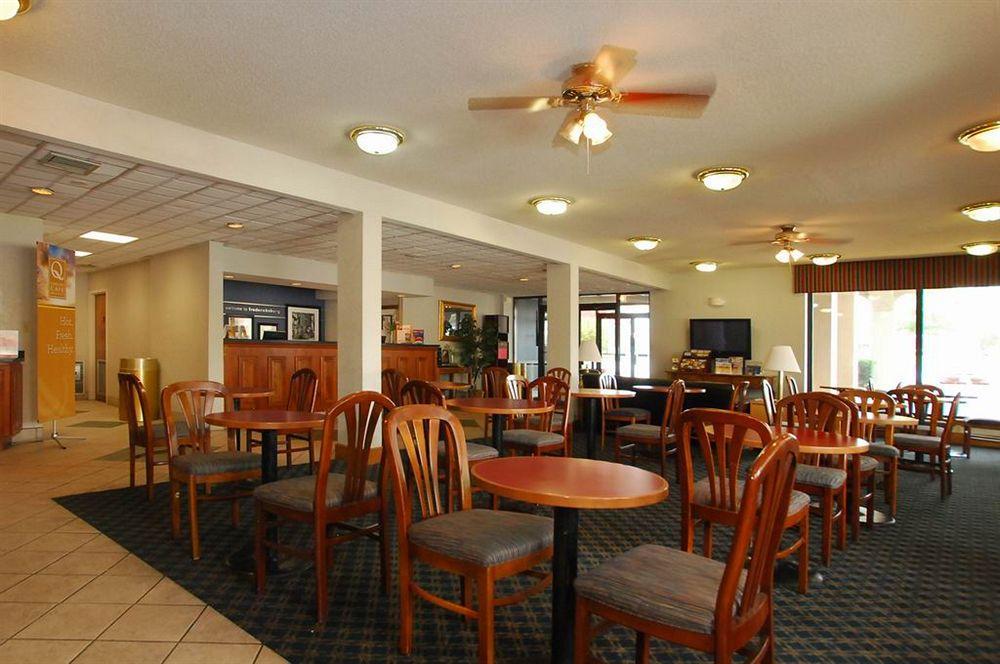 Quality Inn Fredericksburg-Central Park Area מסעדה תמונה
